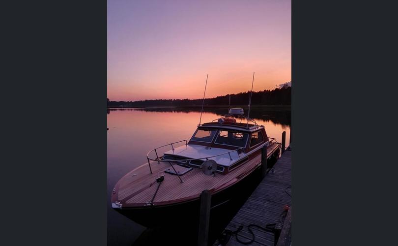 Tiiskeri 750 Mahonki-kuva-2